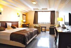 Premium bedding, Select Comfort beds, minibar, in-room safe