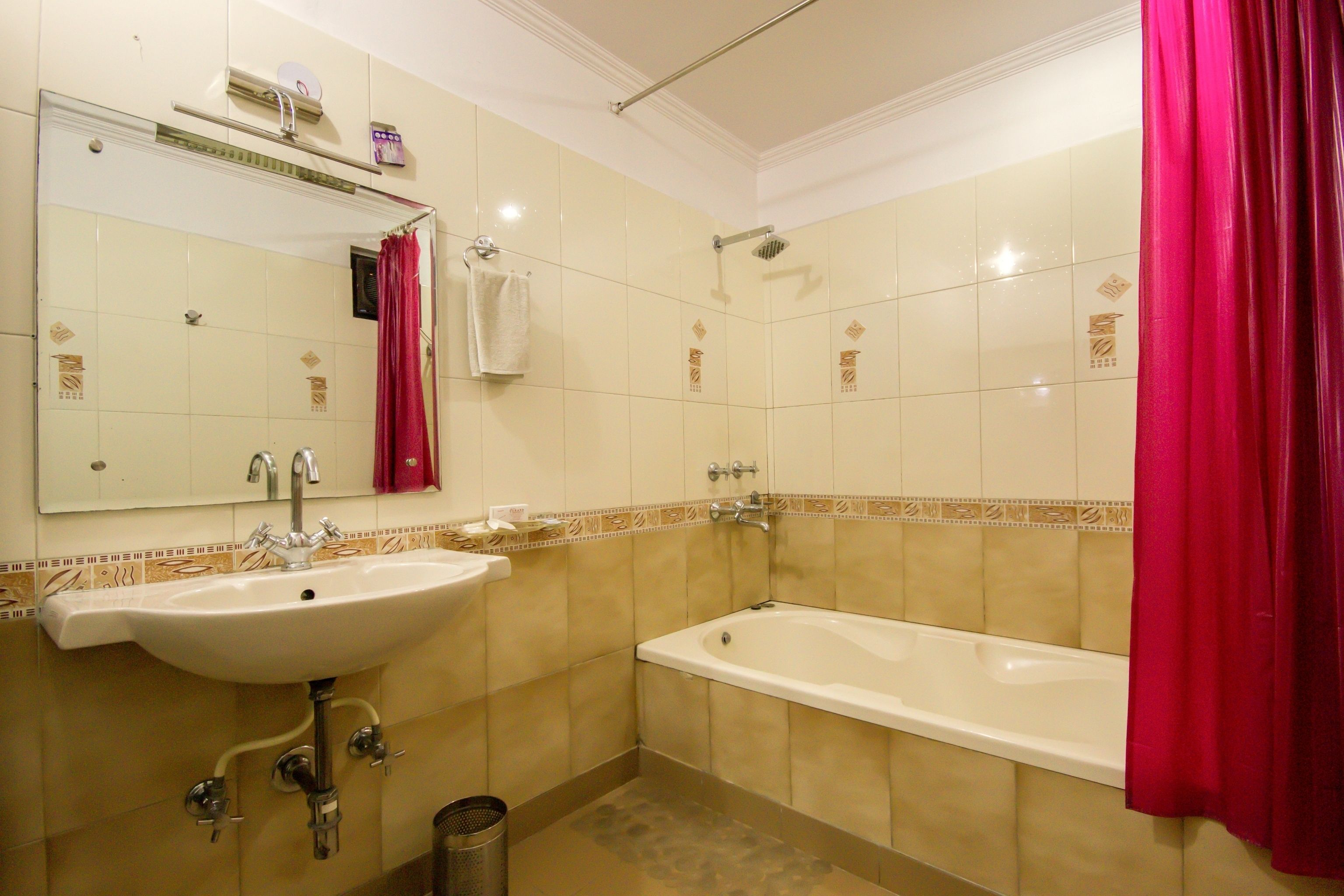 Foto - Hotel Grand Park Inn