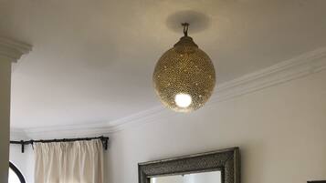 Double Room, Private Bathroom (Jasmin) | Iron/ironing board, free WiFi