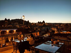Lunch and dinner served - Dervish Cave House (Nevsehir)