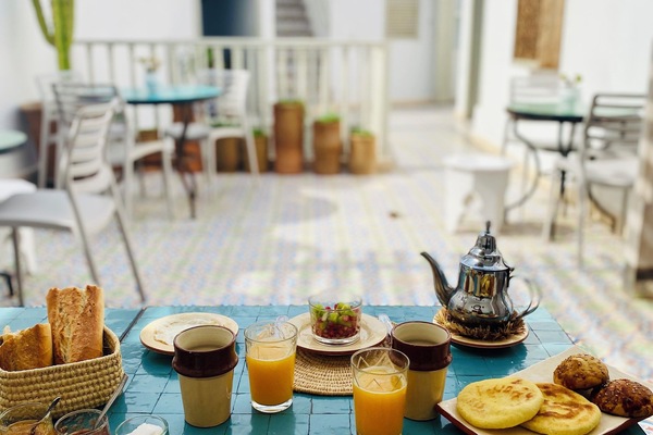 Free full breakfast