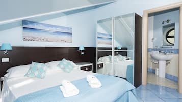 Design-Penthouse, 1 Queen-Bett | Minibar, Zimmersafe, Schreibtisch, kostenloses WLAN