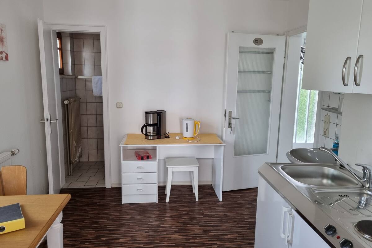 standard apartment (in guest house, 2 adults + 2 children) | in-room dining