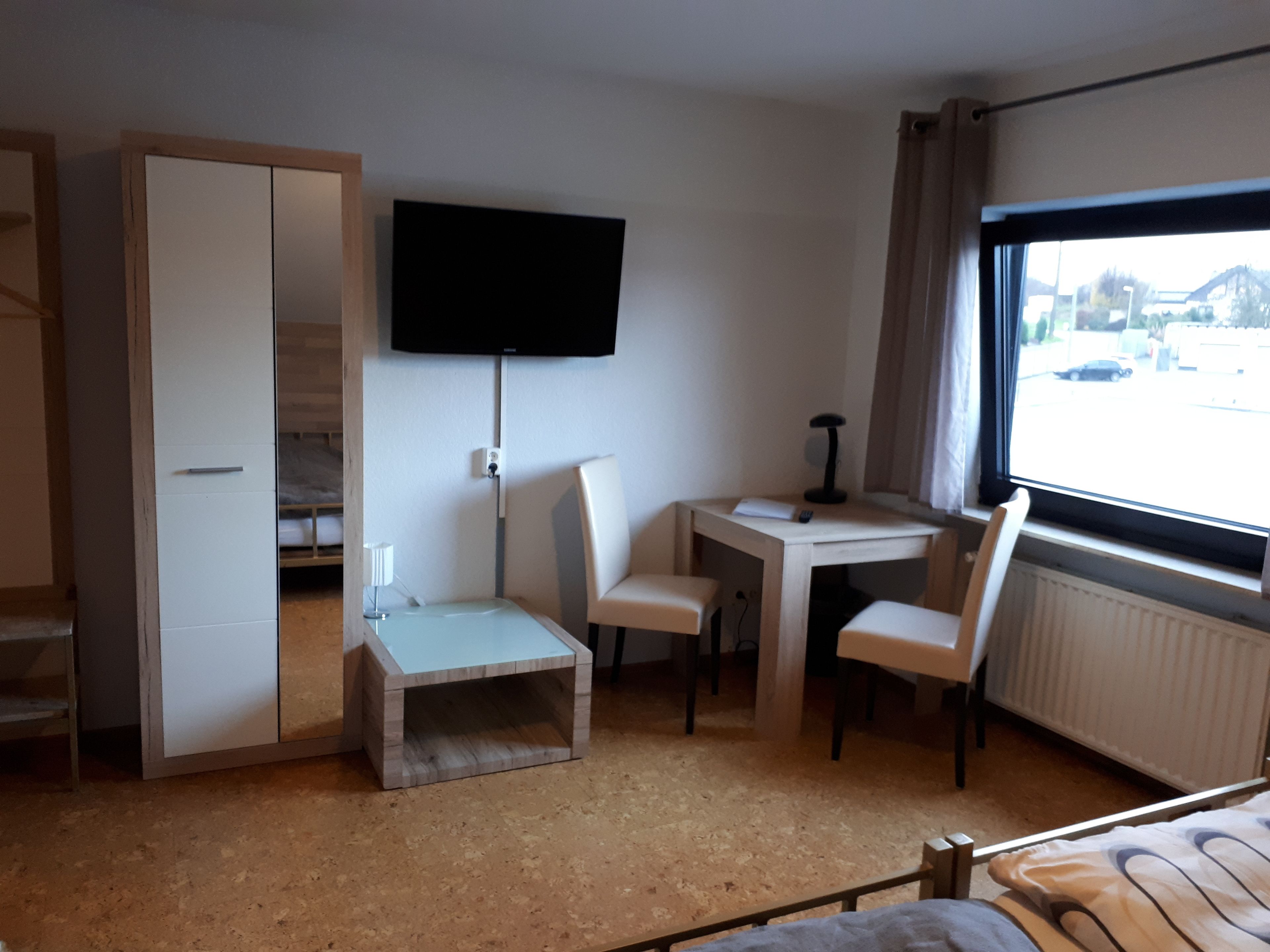 Double Room | Desk, iron/ironing board, free WiFi