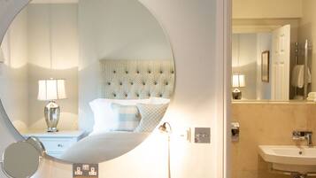 Deluxe Double Room, Ensuite | Bathroom