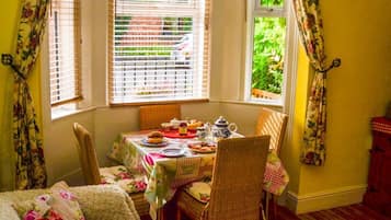 Fridge, microwave, coffee/tea maker