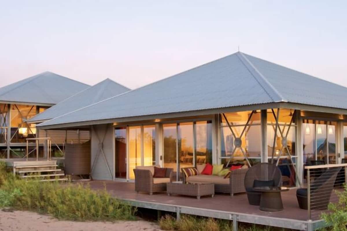 Lyxhus - 2 sovrum | SÀngklÀder och rullstolsanpassning