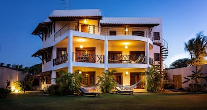 Hotel e Pousada Cumbuco Guesthouse