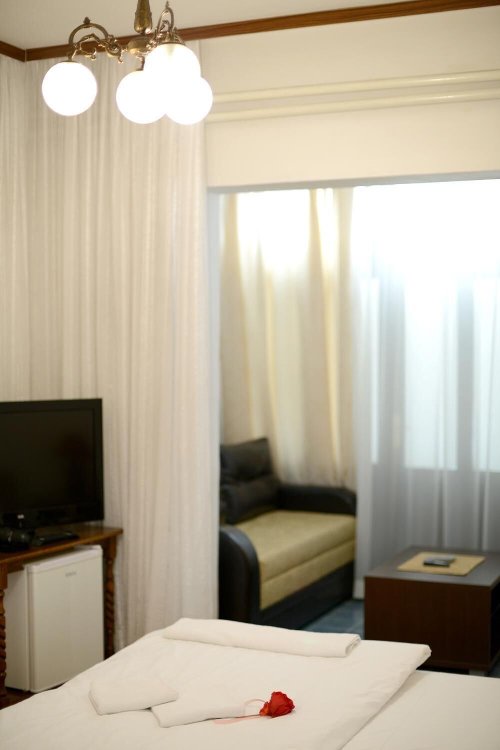 minibar, in-room safe, desk, soundproofing