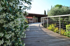 Entrée de l’hébergement