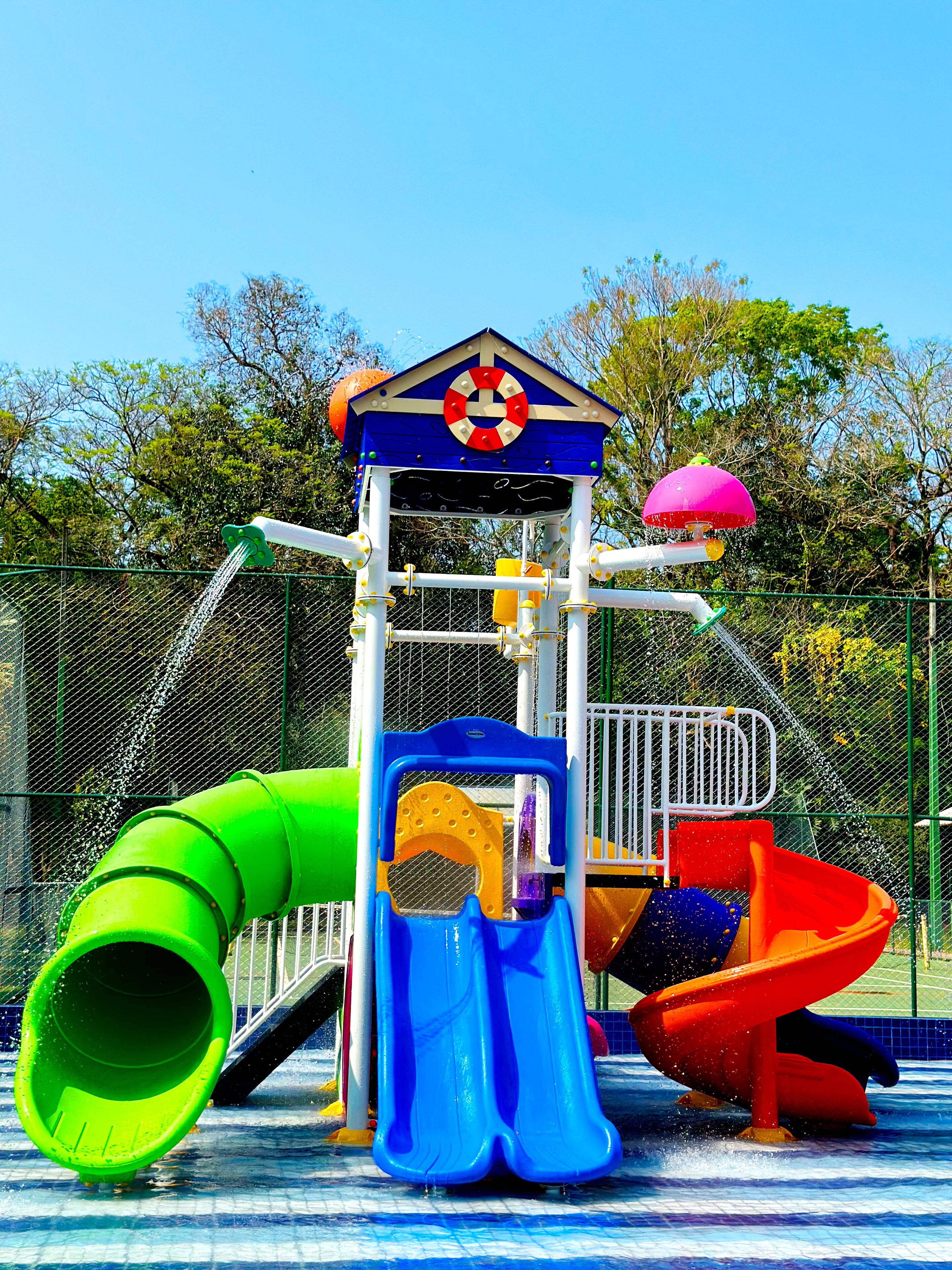 indoor pool, outdoor pool, open 10:00 am to 9:00 pm, pool umbrellas