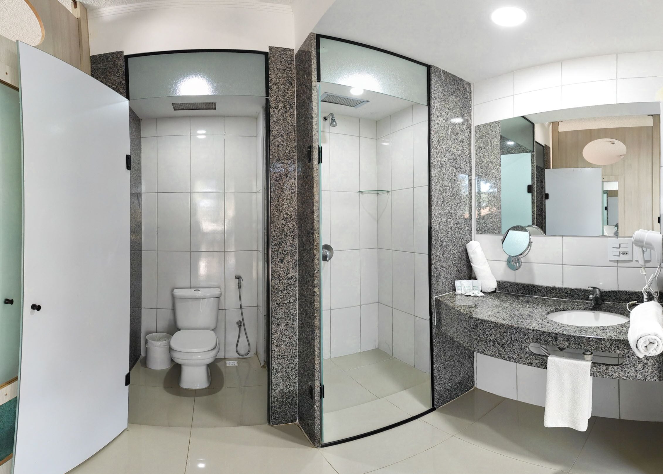 shower, free toiletries, towels