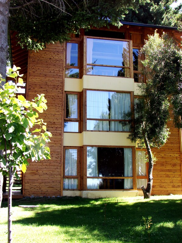 Exterior - Villa Sofia Apart Hotel & Spa (San Carlos de Bariloche)