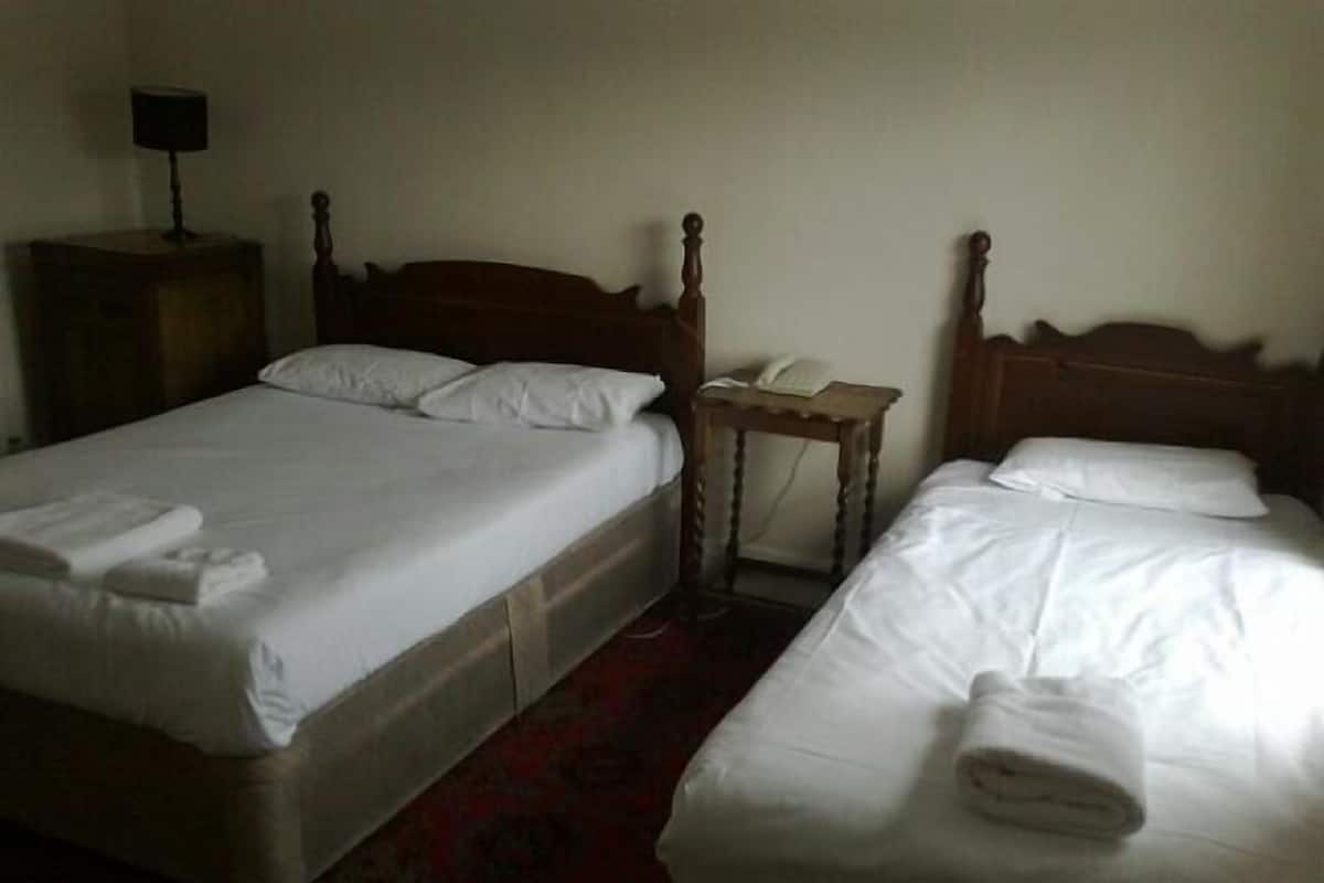 Individually decorated, free WiFi, bed sheets