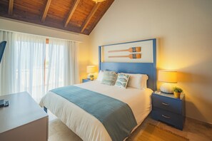 Luxury Apartment, 2 Bedrooms, Kitchenette, Ocean View | Premium bedding, minibar, individually decorated, individually furnished