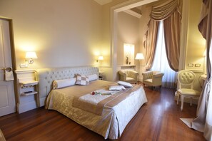 Superior Double Room, City View