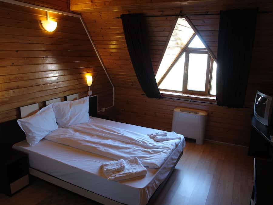 Minibar, in-room safe, desk, laptop workspace