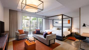Courtyard Deluxe Twin Room with Balcony | 2 bedrooms, premium bedding, free minibar, in-room safe