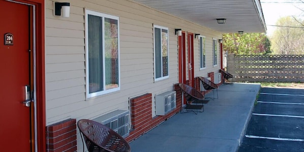 Exterior - BLUE SKY INN Glens Falls-Saratoga-Lake George (South Glens Falls)