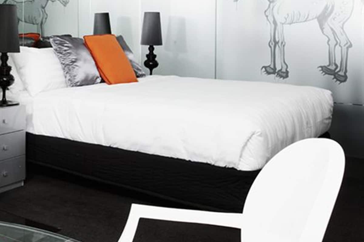 Premium bedding, pillow-top beds, minibar, in-room safe