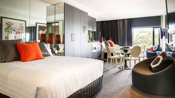 Deluxe Studio, 2 Queen Beds (Deluxe Studio Suite Twin) | Premium bedding, pillow-top beds, minibar, in-room safe