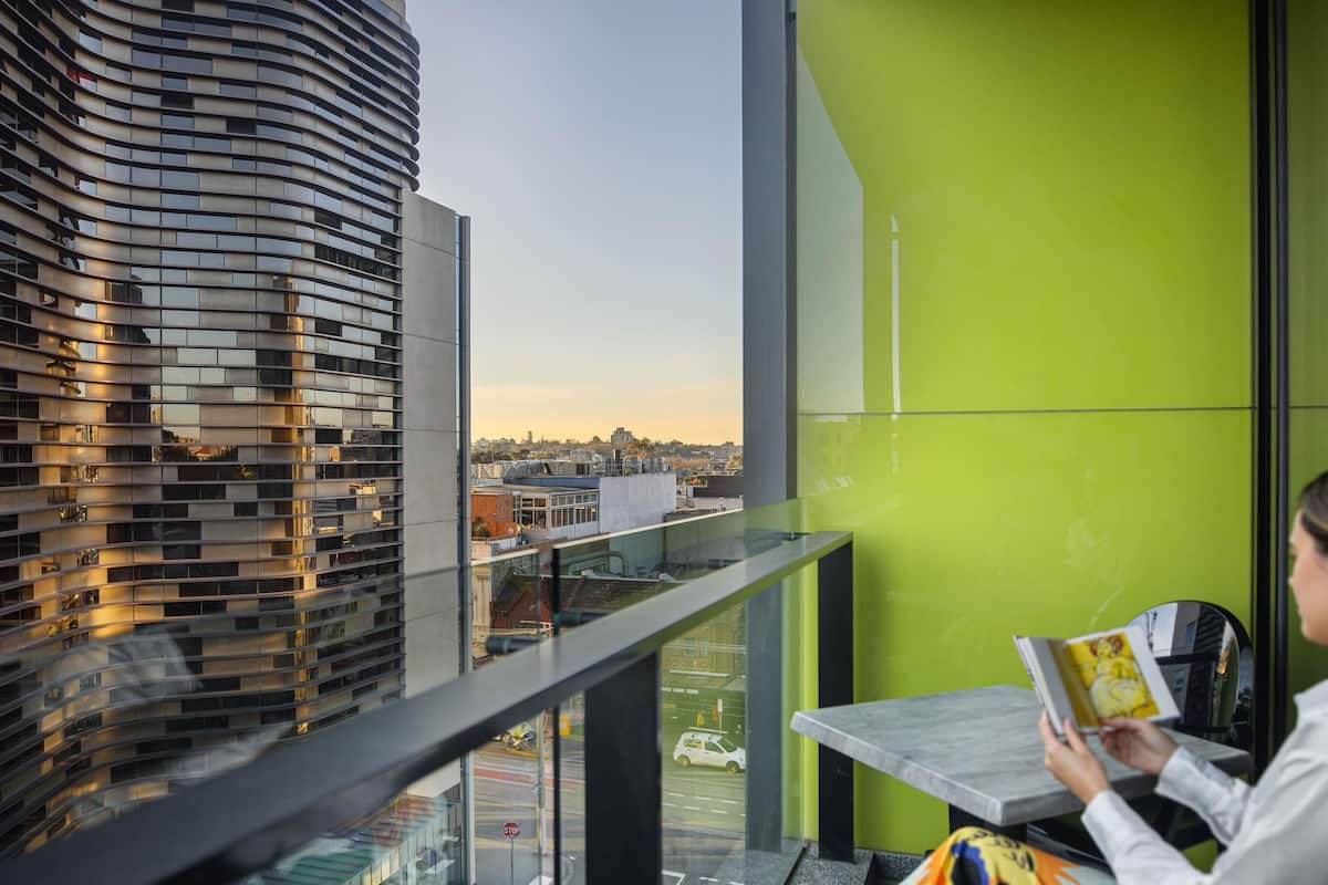 Literie de qualité supérieure, surmatelas, minibar