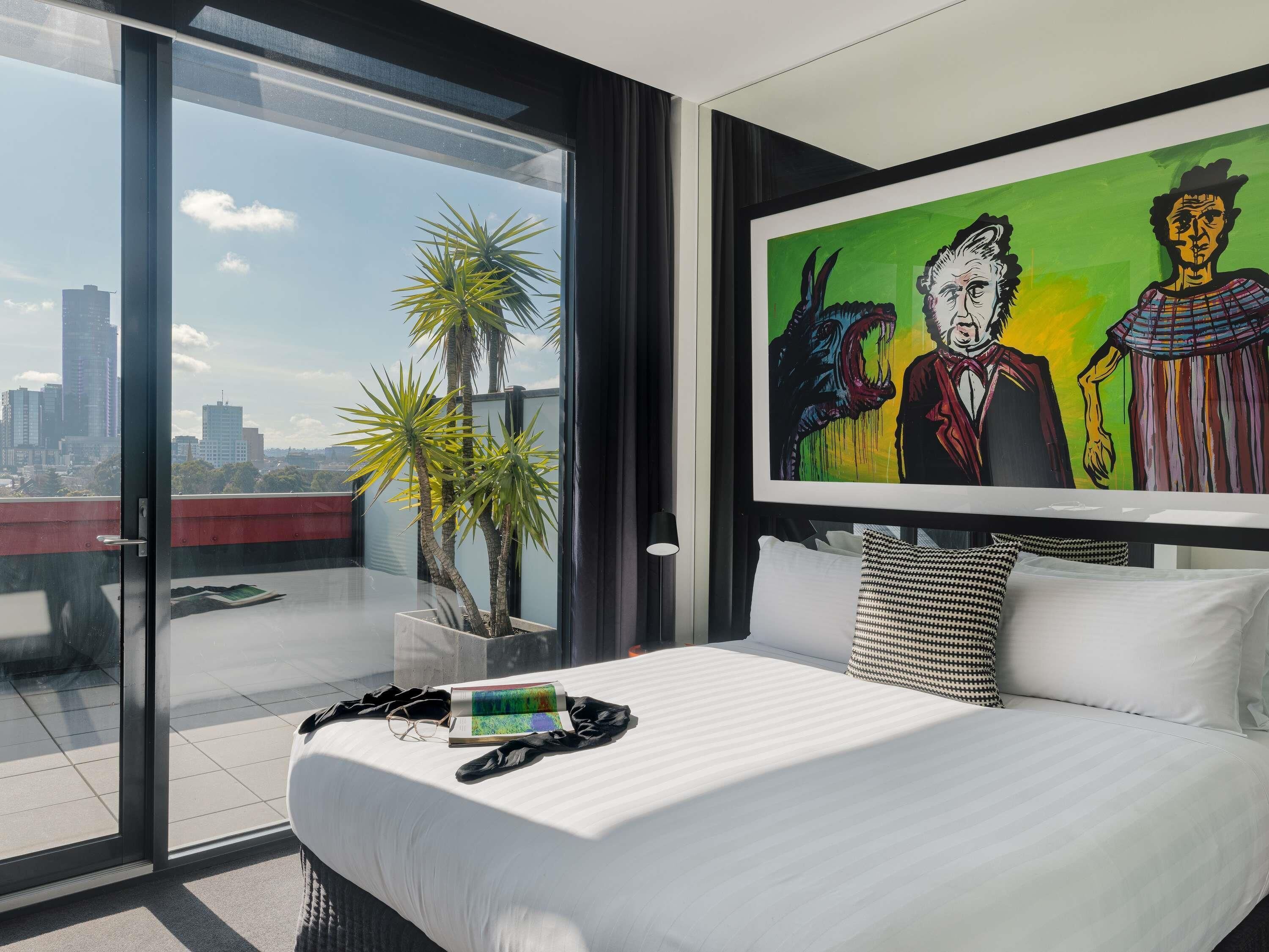 Photo - The Cullen Melbourne - Art Series