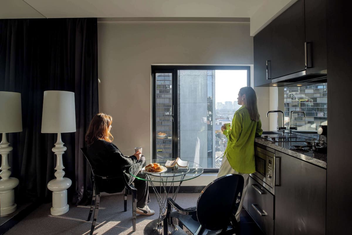 Premium bedding, pillow-top beds, minibar, in-room safe