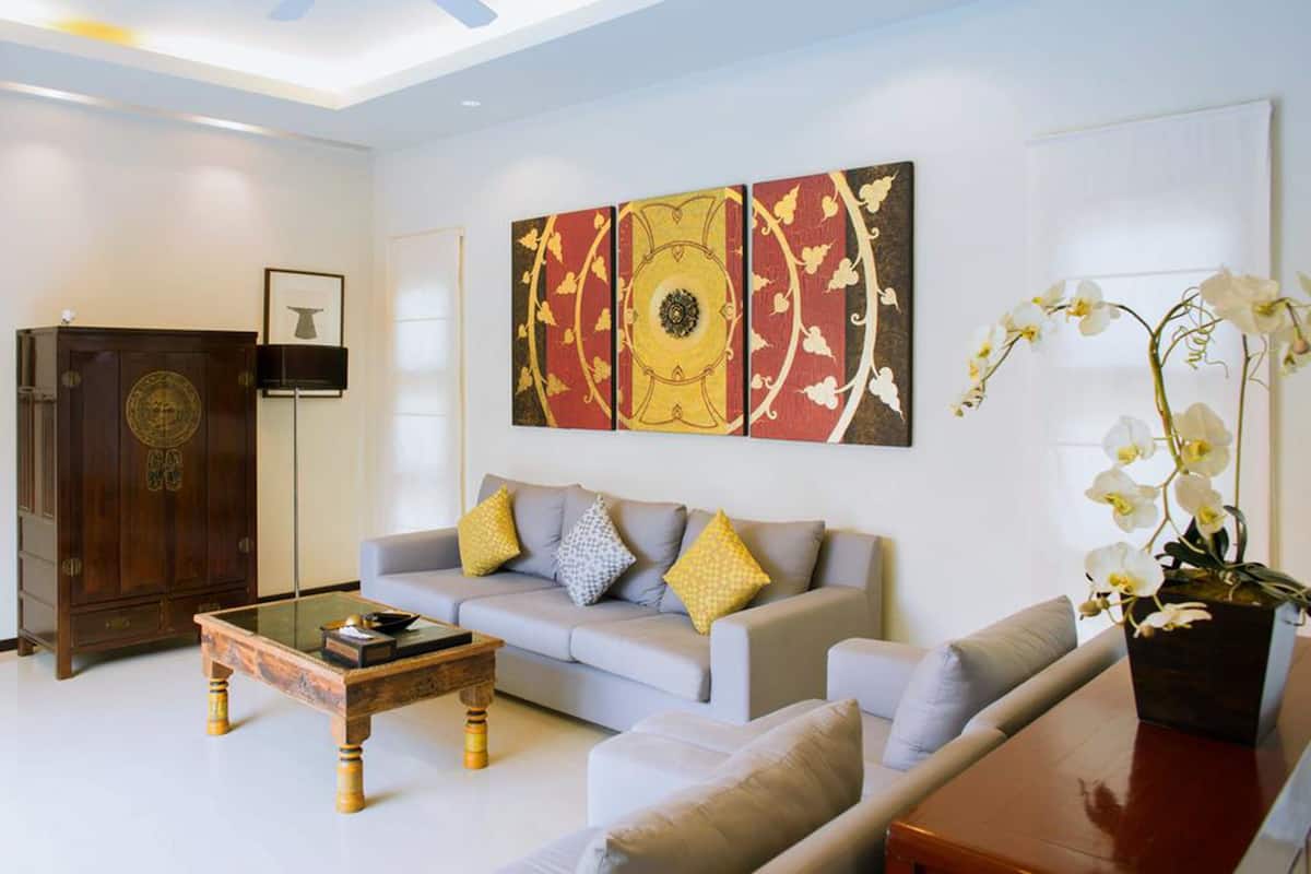 1 Bedroom Private Pool Villa | Biancheria da letto di alta qualità, una cassaforte in camera