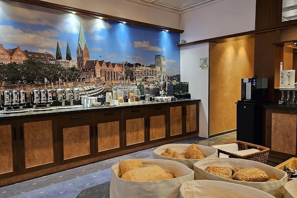 Daily buffet breakfast (EUR 13 per person)