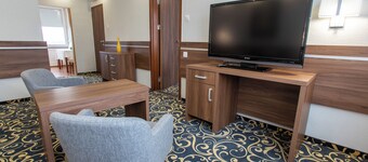 塔塔巴尼亞阿帕德飯店  