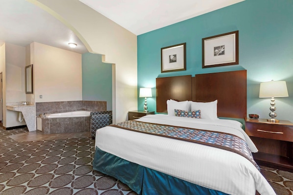 Suite, 1 King Bed, Accessible, Jetted Tub