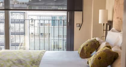 CASP74 Apartments