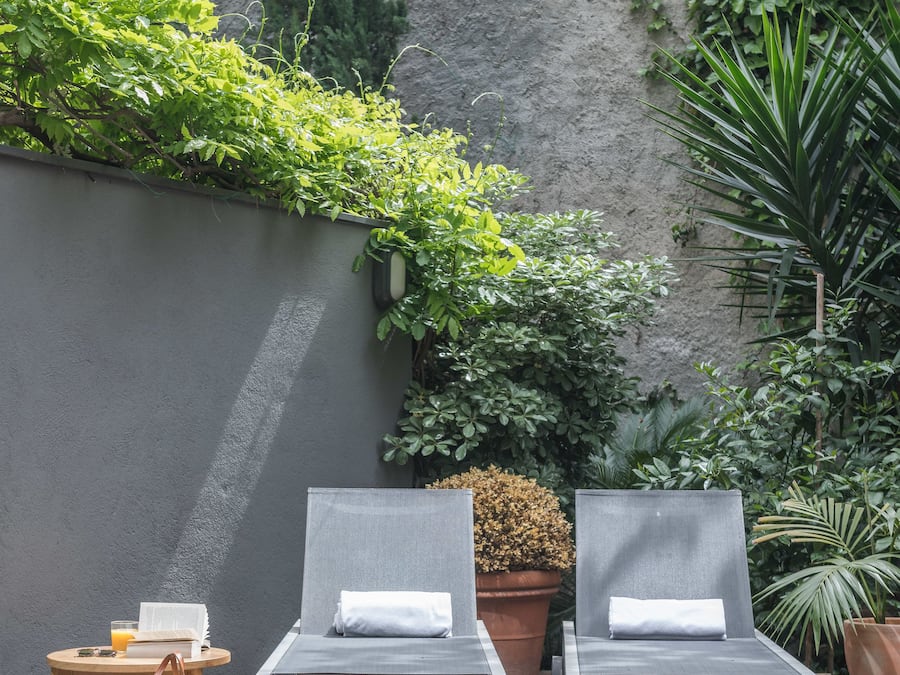 Leilighet, 3 soverom, terrasse | Allergitestet sengetøy, safe på rommet og strykejern/-brett