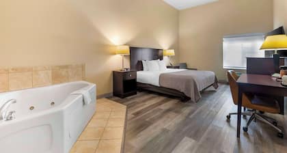 Quality Inn & Suites Groesbeck North