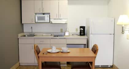 Blue Bonnet Suites Extended Stay Lubbock, Texas