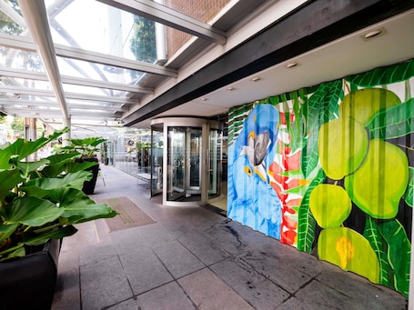 Exterior. ibis Styles Belém Nazaré