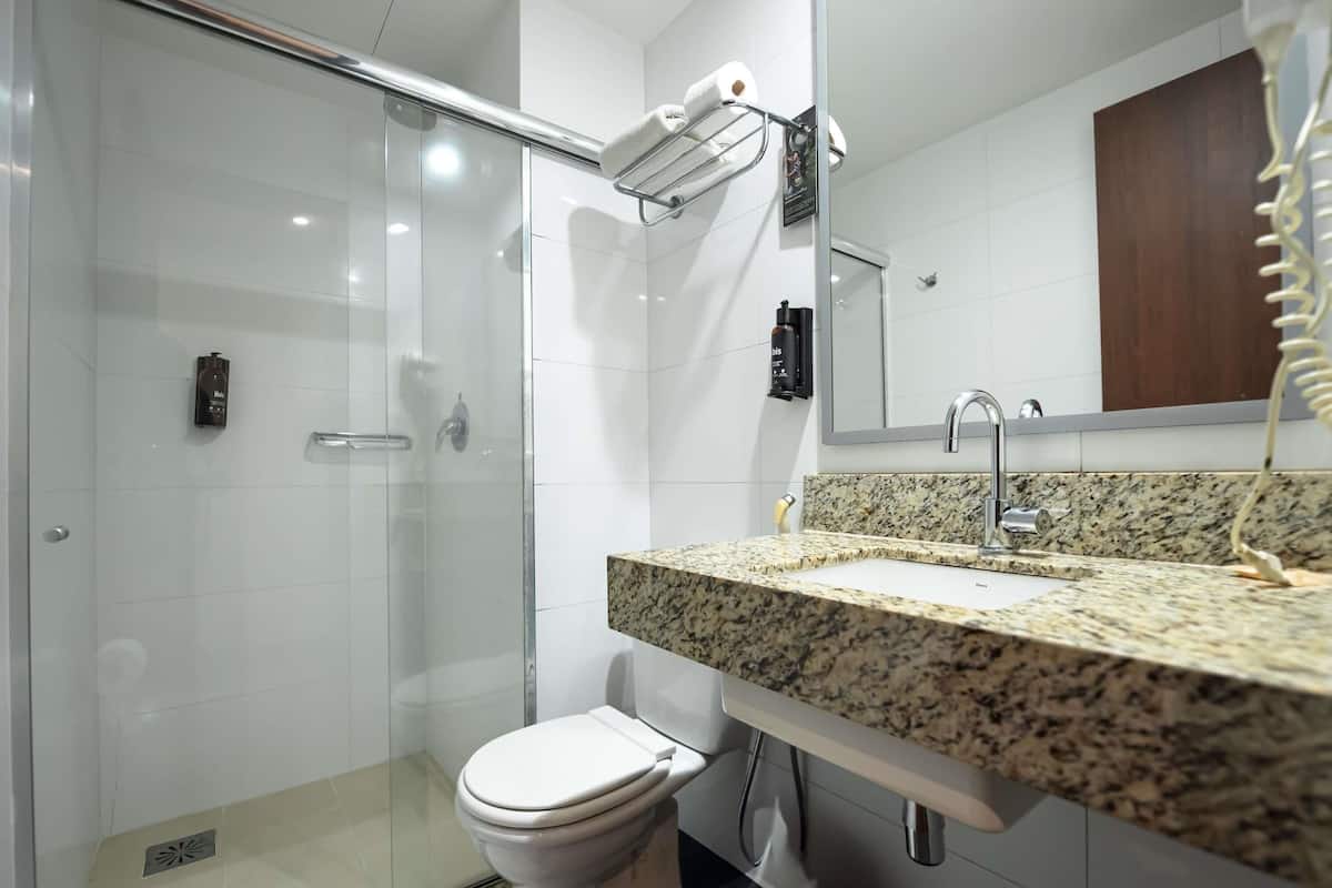 Chambre Standard, 2 lits une place