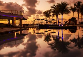 2 outdoor pools, pool umbrellas, sun loungers