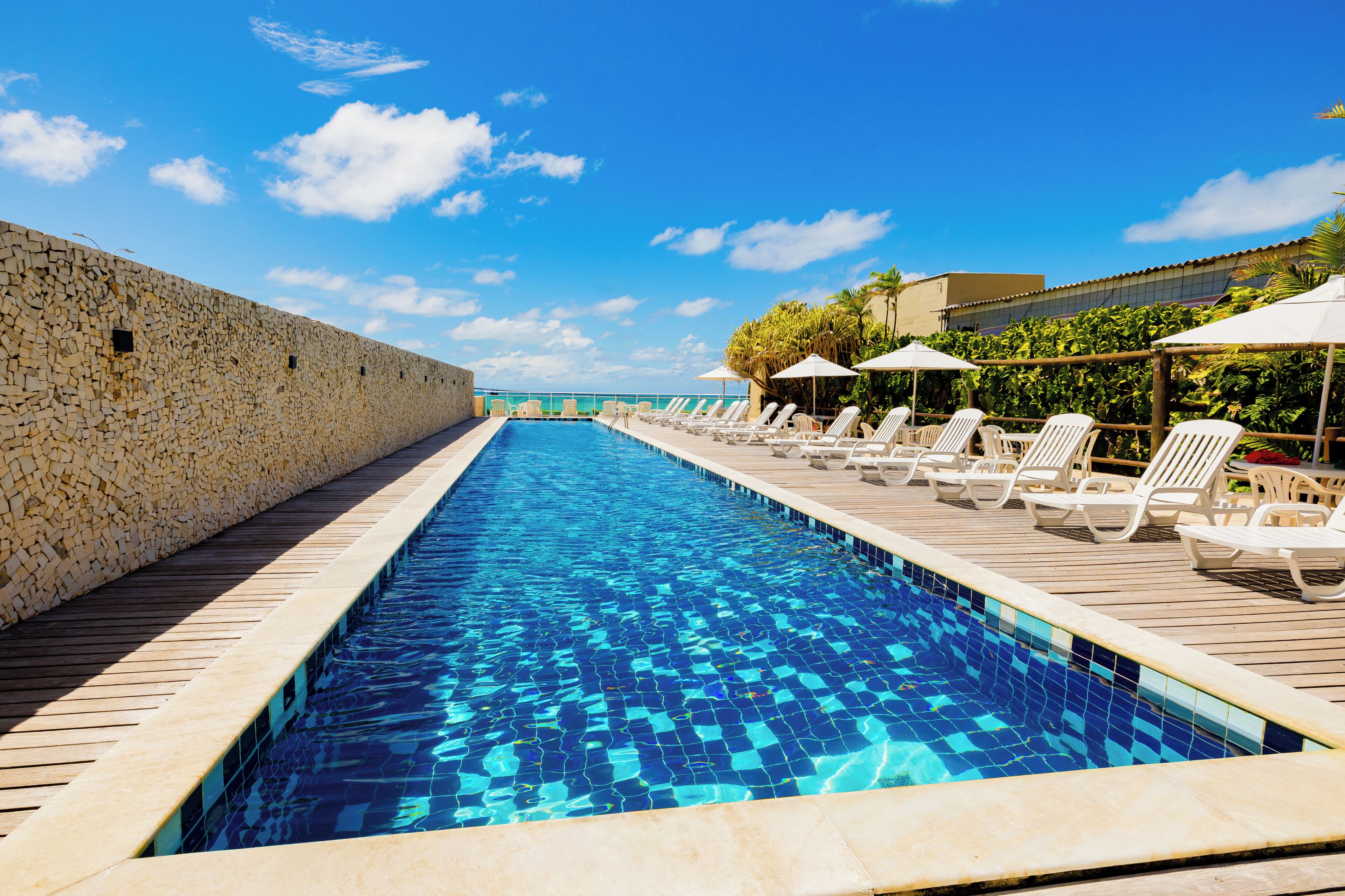 2 outdoor pools, pool loungers