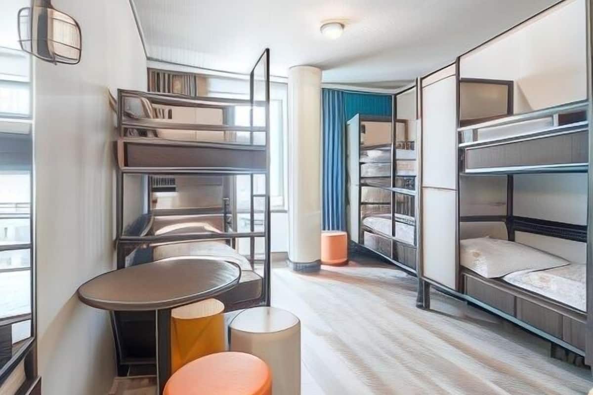 1 bedroom, desk, iron/ironing board, free WiFi
