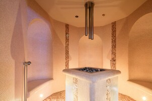 Couples treatment rooms, sauna, hot tub, steam room, body treatments