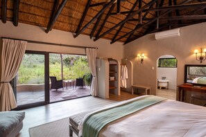 River Lodge Suite | View from room - Kariega Game Reserve - River Lodge (Kenton on Sea)