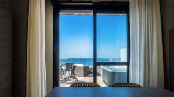 Superior Studio, Jacuzzi in Terrace, Sea View | Balcony view