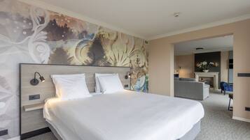 Royal Suite | In-room safe, desk, soundproofing, cribs/infant beds