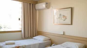1 bedroom, minibar, desk, blackout drapes