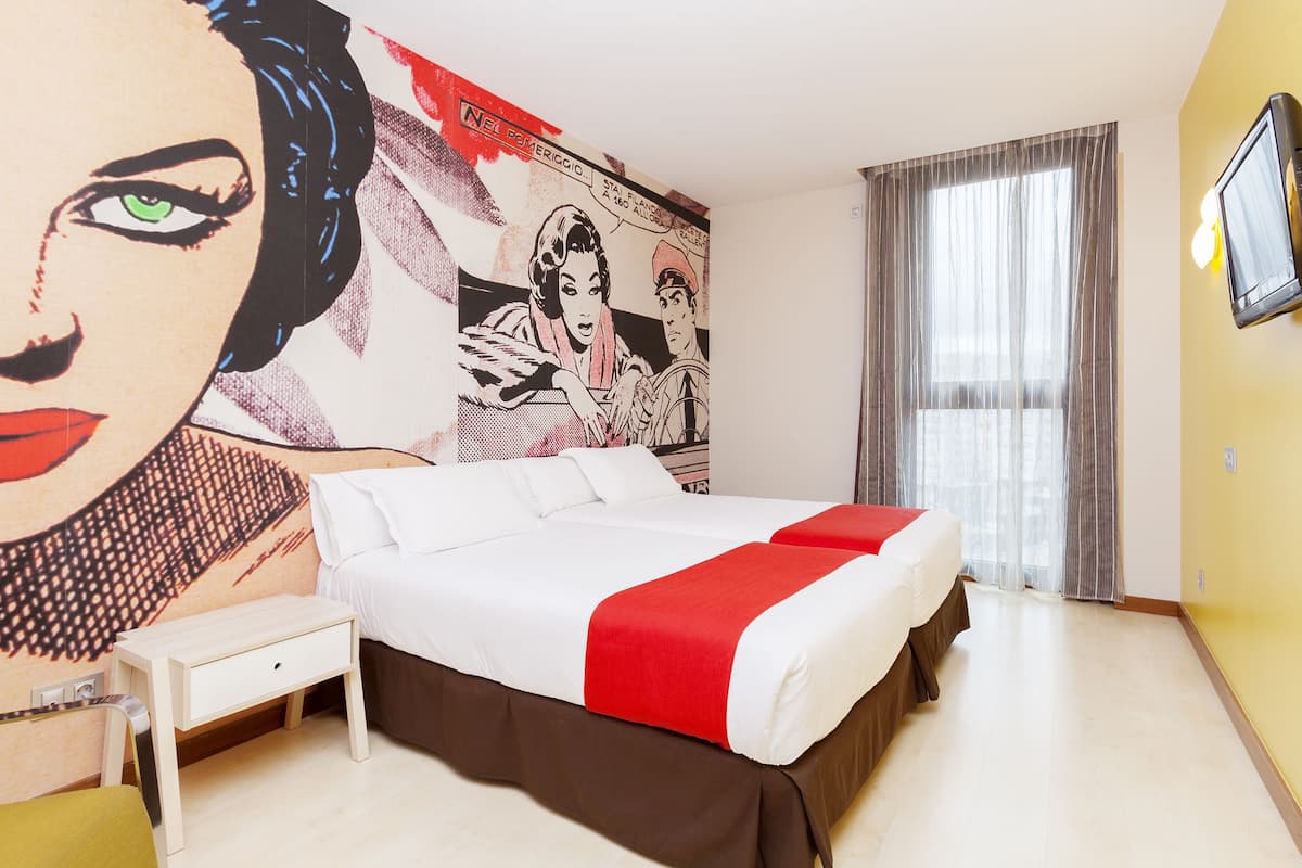Couette en duvet d'oie, coffres-forts dans les chambres, bureau