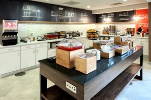 Desayuno para llevar incluido todos los días