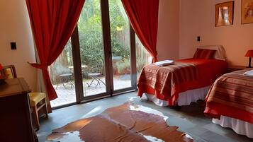 Casa Superior - Unique Comfort Villa | 1 quarto, roupas de cama premium, cortinas blackout, Wi-Fi de cortesia