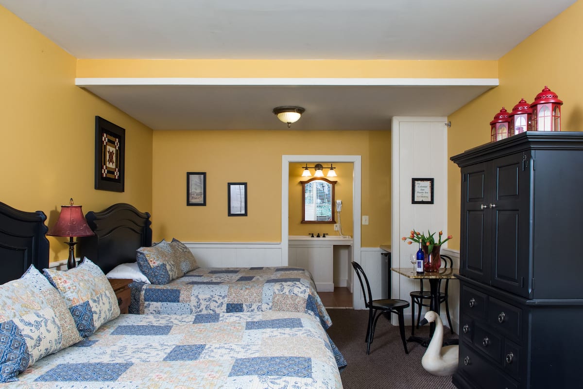 311, Barn, Private Bathroom | Individually decorated, individually furnished, iron/ironing board